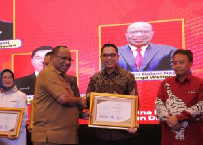 Sekda Sumsel Raih Penghargaan Leading Change dan Influence  