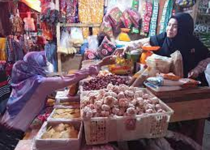 1 Februari, Harga Kebutuhan Pokok Masih Tinggi di Pasar Tradisional Palembang