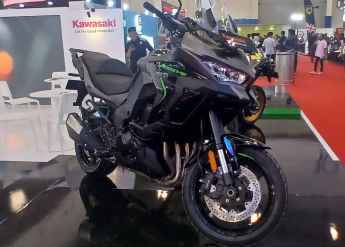 Kawasaki Versys 1100 Terbaru Hadir di IMOS 2024, Gila! Harganya Mirip Innova Zenix