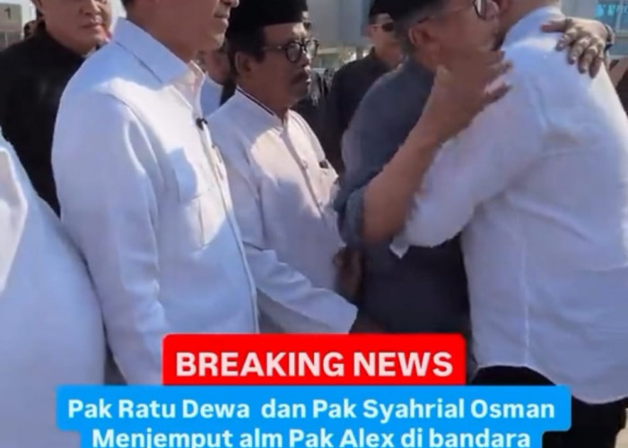 Syahrial Oesman Sambut Kedatangan Jenazah Almarhum Alex Noerdin di Bandara SMB II Palembang