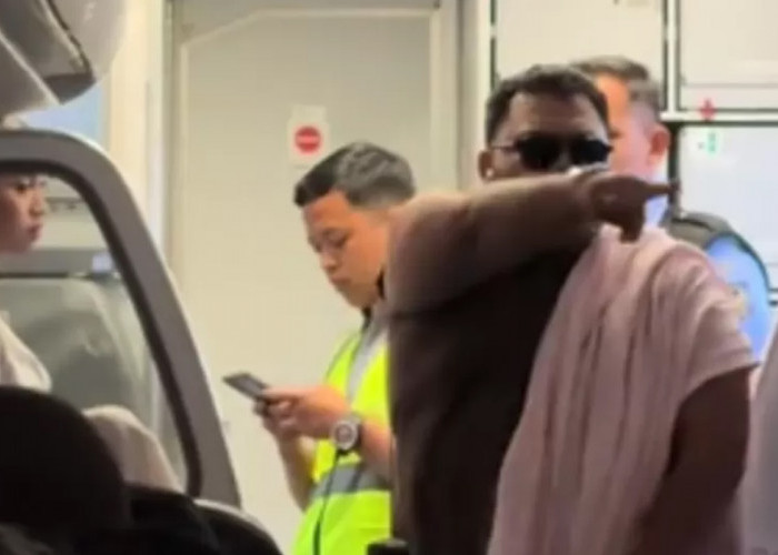 Viral, Penumpang Super Air Jet Ngamuk, Tertahan 5 Jam di Kabin Pesawat