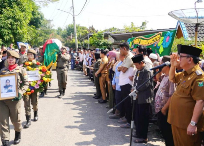 Dokter Teladan Bela Rizki Dinata, Dimakamkan Kedinasan Dilepas Langsung Pj Bupati Muara Enim