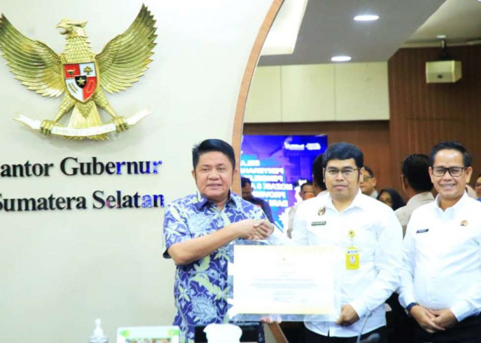 Gubernur Herman Deru Terima Sertifikat HPL Mozaik 5 dan 6, Dorong Percepatan Digitalisasi Pertanahan 