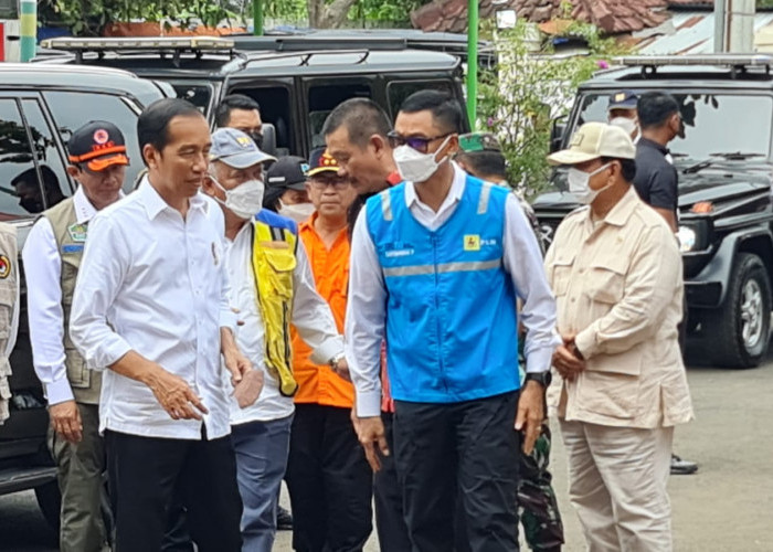 Presiden Tinjau Posko RS Sayang Cianjur, Pastikan Logistik Hingga Pasokan Listrik PLN Aman