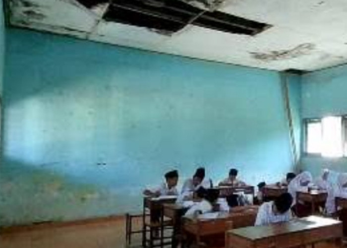 Domestic Highlights Hari Ini, Kementerian PU Alokasi Rp 1,2 Triliun Renovasi Sekolah Mulai September 