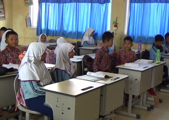 Progress Pendaftaran SPMB 2026 Kota Palembang, Jalur Domisili SMP Over Kuota Hingga 120,94 %