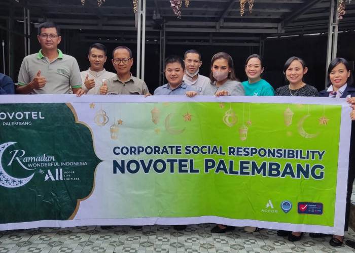 Novotel Palembang Salurkan Bantuan Beras ke Yayasan Bagus Mandiri Insani