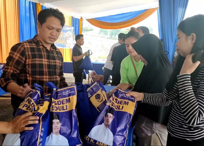 Fauzi Amro Jual Paket Sembako Murah, Tekan Inflasi Jelang Idul Fitri 2023