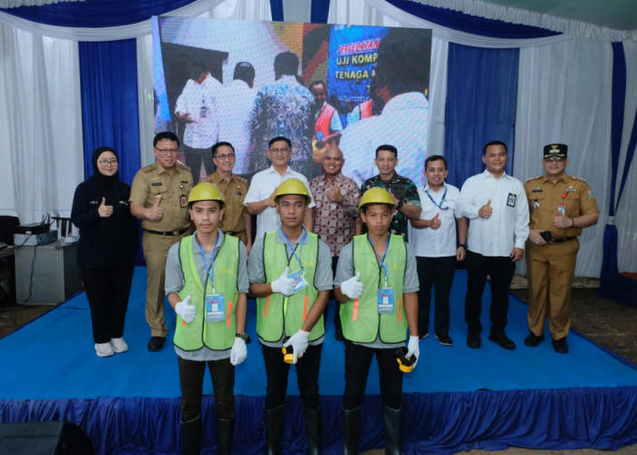 Latih 1600 Pekerja Konstruksi Semen Baturaja Gelar Sertifikasi Bersama Dinas PUPR Kota Palembang
