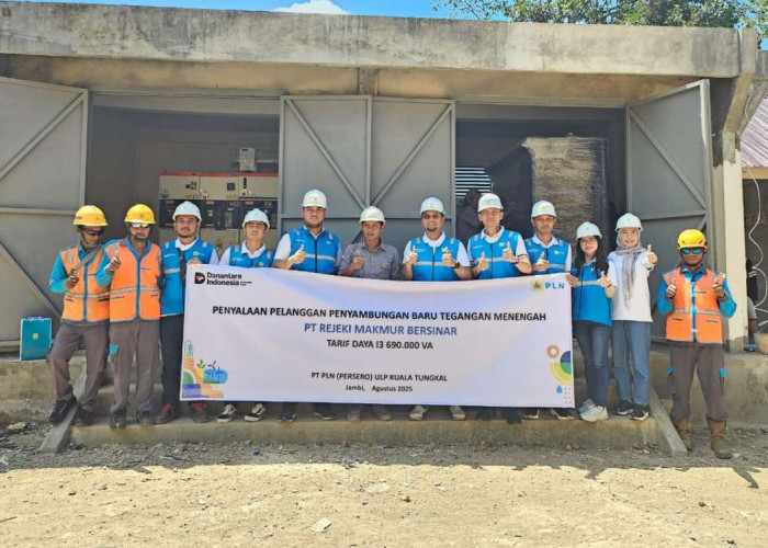 PLN UP3 Jambi Sambut Hari Pelanggan Nasional, Pasok Listrik Andal 690 kVA untuk PT Rezeki Makmur Bersinar