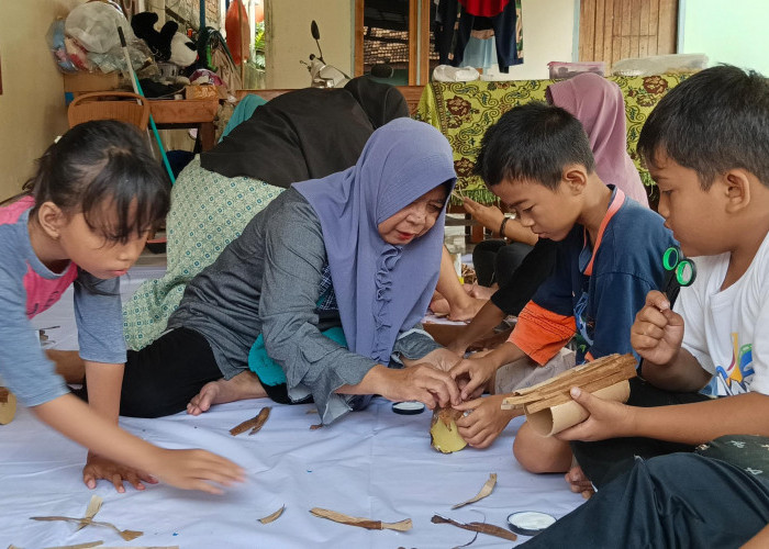 Alfamart Bersama Bank Sampah KGS Edukasi Anak-anak Kenali 3R, Manfaatkan Libur Sekolah