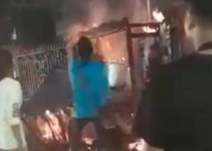 Dua Anak Terperangkap Saat Kebakaran, Kondisinya Memprihatinkan Karena Luka Bakar Serius