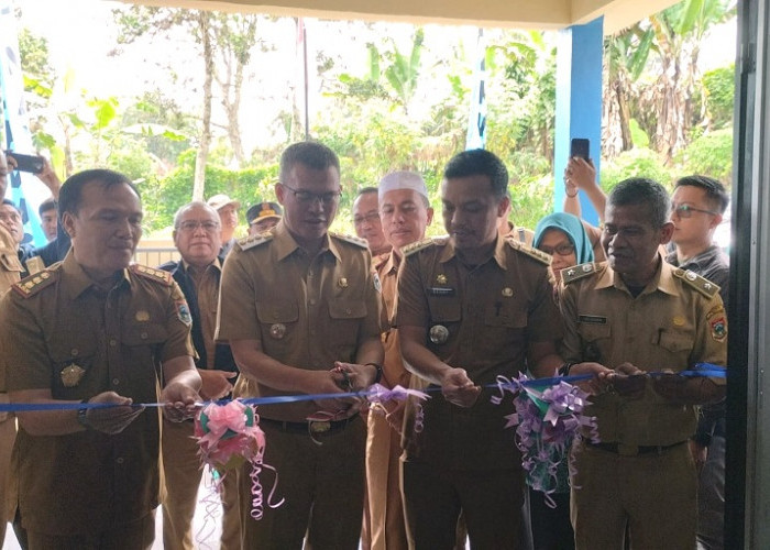 Lurah Dempo Makmur Kantor Baru, Ini Janjinya kepada Warga