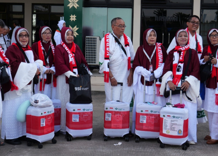 Kloter 12 Embarkasi Palembang Berangkat, Jemaah Haji Diimbau Hindari Kepadatan di Masjidil Haram