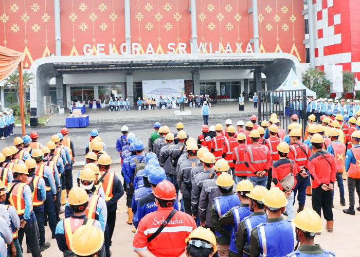 Terus Pastikan Layanan Kelistrikan, PLN Kembali Gelar Peralatan dan Pasukan Pekerjaan Kontruksi Jaringan