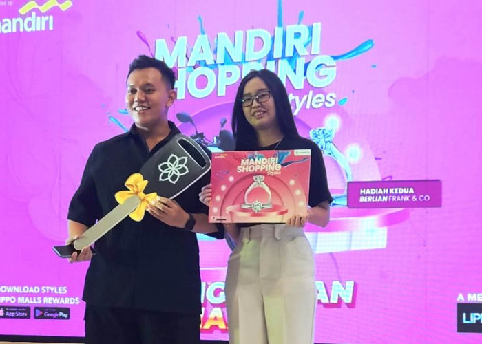 Pemenang Hadiah Motor dan Cincin Berlian Mandiri Shopping Style di Palembang Icon