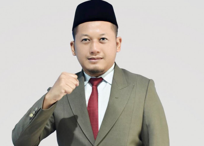 Memarketing Kemudahan Berusaha, Mendulang Investasi, Kajian E-Service Quality dan Pemasaran Sektor Publik 