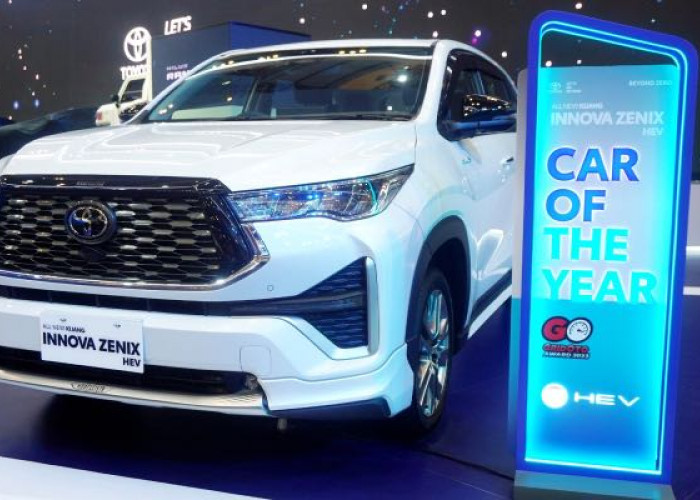 Toyota Soroti Penjualan Model Hybrid Naik 5 Persen di GIIAS 2024