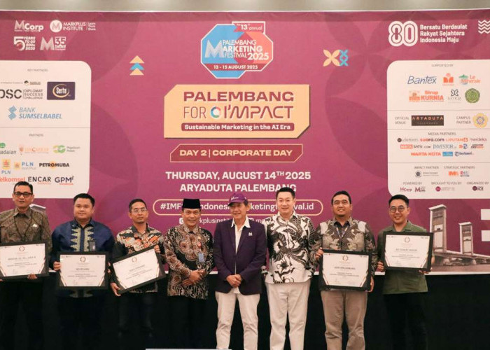 PLN UID S2JB Raih Penghargaan Industry Marketing Champion Sumatera Selatan 2025
