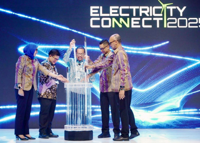 PLN Perluas Kolaborasi Perkuat Ketahanan Energi di Ajang Electricity Connect 2025