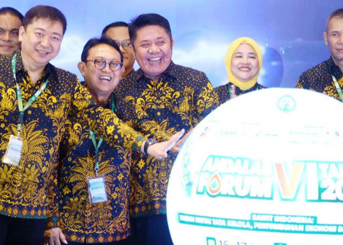 Gubernur Herman Deru Apresiasi Andalas Forum VI, Dorong Rekomendasi Nyata untuk Daya Saing Kelapa Sawit