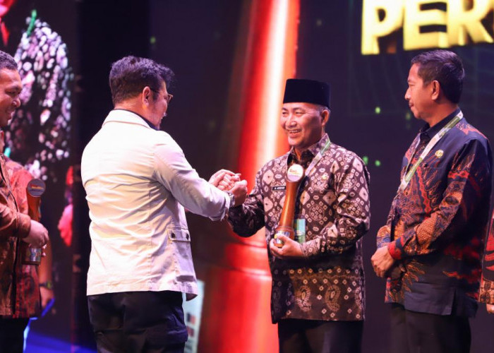 Peremajaan Sawit, Pj Bupati Apriyadi Sukses Antarkan Muba Terbaik di Indonesia