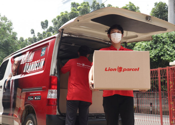 Dukung UMKM Palembang, Lion Parcel Turunkan Ongkos Kirim Paket Antarkota ke Seluruh Sumatra