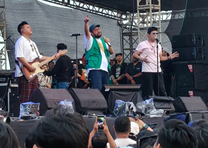 Ribuan Penonton Hadiri Soundrenaline Sana Sini, Musisi Bilang Senang Bisa Kembali Tampil di Palembang 