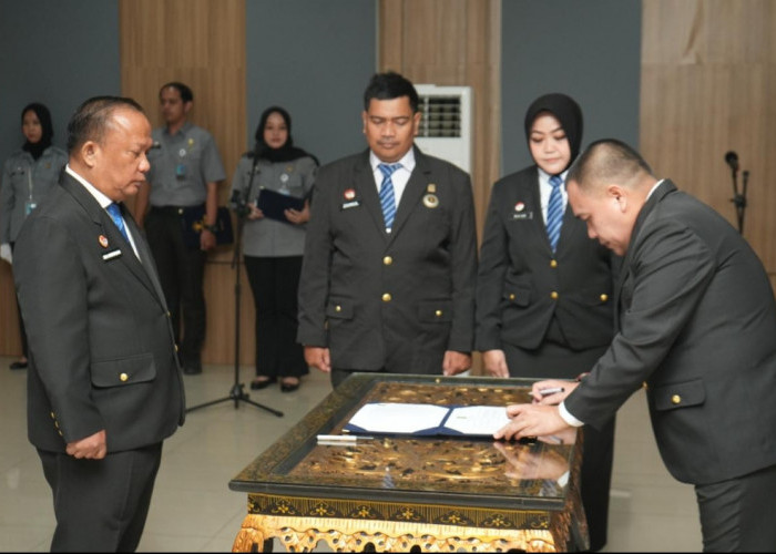 Lantik Pejabat baru, Kemenkum Sumsel Perkuat Layanan Administrasi Hukum Umum