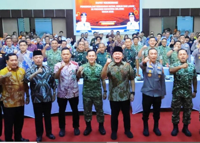 Gubernur Sumsel Buka Rakor Pengendalian Karhutla 2026, Tekankan Strategi Pencegahan Berbasis Informasi BMKG