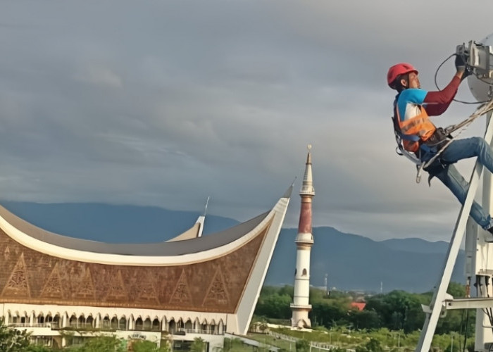 XLSMART Catat Kenaikan Trafik Layanan Data Tertinggi di Ponorogo, Mayoritas Pelanggan Streaming 