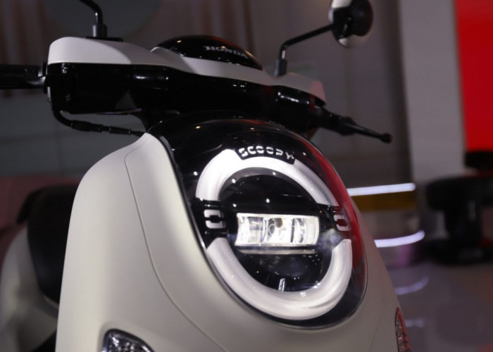 Parade Foto Model Baru Honda Scoopy Generasi ke-6 Baru Launching, Tersedia 4 Varian dan 8 Pilihan Warna