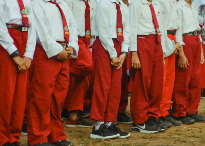 SPMB 2026 Dinilai Masih Jadi Ajang Rebutan Kursi, Mulai dari Dugaan Gratifikasi hingga Siswa Titipan