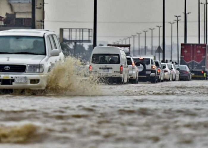 Arab Saudi Alami Banjir Bandang, Terdapat Dua Korban yang Tewas