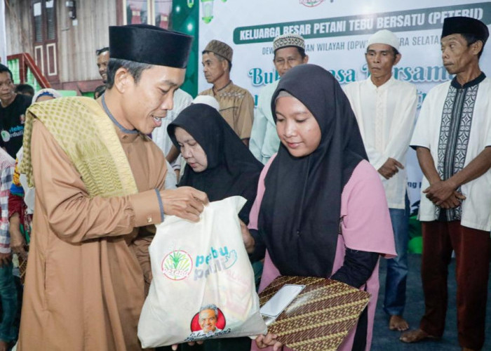 Petebu Dukung Ganjar Kunjungi Panti Asuhan dan Santuni Anak Yatim di Ogan Komering Ilir