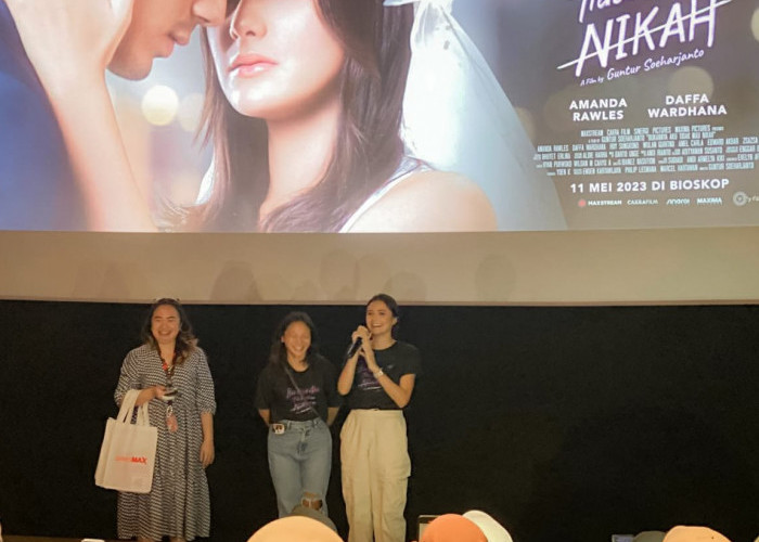 Amanda Rawles di Palembang Ikut Telkomsel Nobar Film Bukannya Aku Tidak Mau Nikah