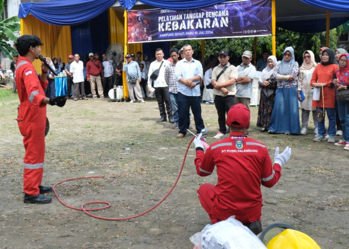 Pelatihan Tanggap Bencana dari Pusri Untuk Warga Kampung Sehati