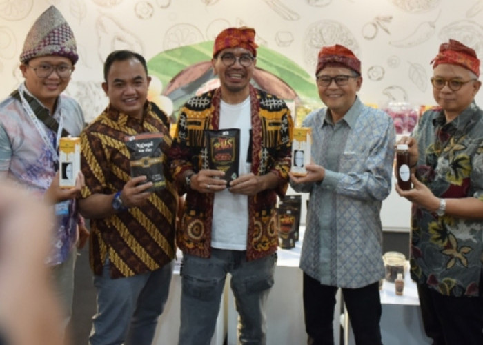 Semen Baturaja Ajak 32 Produk Binaan Ramaikan Bazar UMKM untuk Indonesia 2023