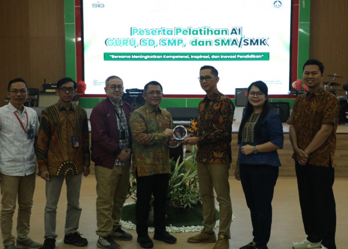 SMBR Gelar Pelatihan AI untuk Pembelajaran Masa Depan Dukung Guru di Ogan Komering Ulu Naik Level
