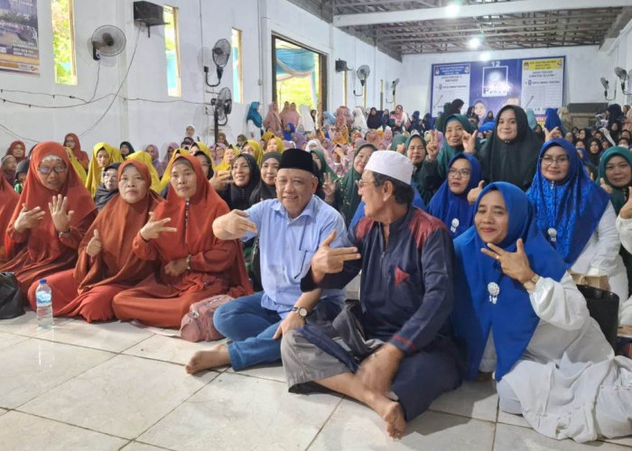 Gaet Suara Pemilih, Caleg DPR RI Umar Halim Hadiri Pengajian di Talang Kelapa Banyuasin 