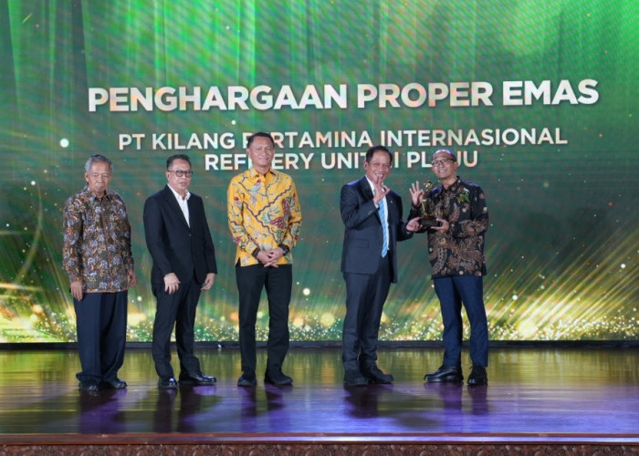 Empat Kali Berturut-Turut, Pertamina Patra Niaga Kilang Plaju Kembali Pertahankan PROPER Emas 2025