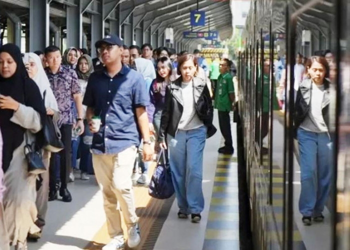 Penjualan Tiket Angkutan Lebaran 1447 H Capai 81 Ribu Lebih, KAI Divre III Palembang Ajak Manfaatkan Tiket yan