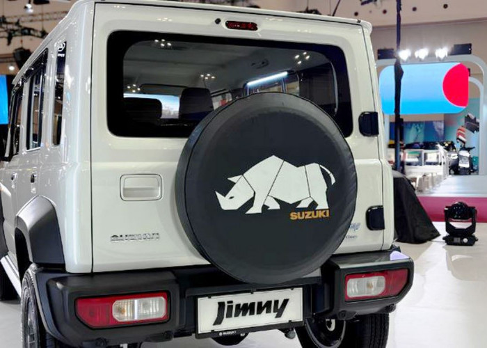 Beda, Jimny 5-Door White Rhino Edition Lambang Kekuatan Kendaraan Off-road