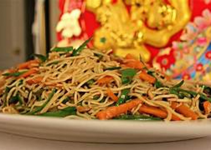 Filosofi Mie Panjang Umur dalam Tradisi Imlek Dipercaya Membawa Keberuntungan