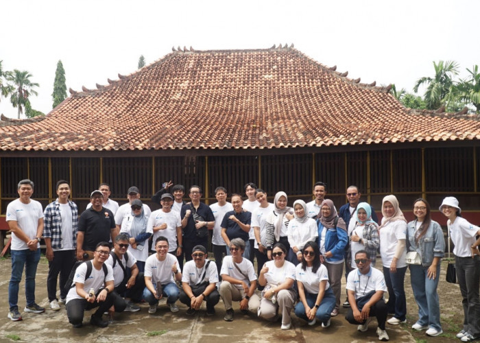 Keliling Tempat Bersejarah, Palembang Jadi Kota Pertama Giat Honda e:Techonology City Tour Explore Indonesia