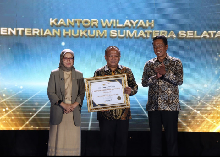 Kemenkum Sumsel Terima Penghargaan WBBM dari Menpan RB, Prestasi Gemilang Tingkat Nasional