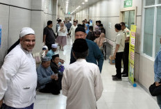 Doakan Kesembuhan Haji Halim, Ulama Palembang Datangi RSUD Siti Fatimah Azzahra