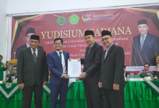 Kukuhkan 217 Sarjana Hukum Baru, IKA FH UMP Beri Beasiswa S2 untuk Lulusan Berprestasi
