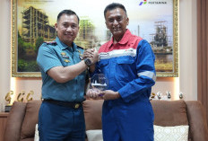 Pertamina Patra Niaga Kilang Plaju Perkuat Sinergi Bersama Lanal Palembang Jaga Kedaulatan Energi Nasional