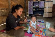 Berkah Ramadan, PLN UP3 Lubuklinggau Nyalakan Listrik Gratis untuk Warga Prasejahtera di Karya Bakti